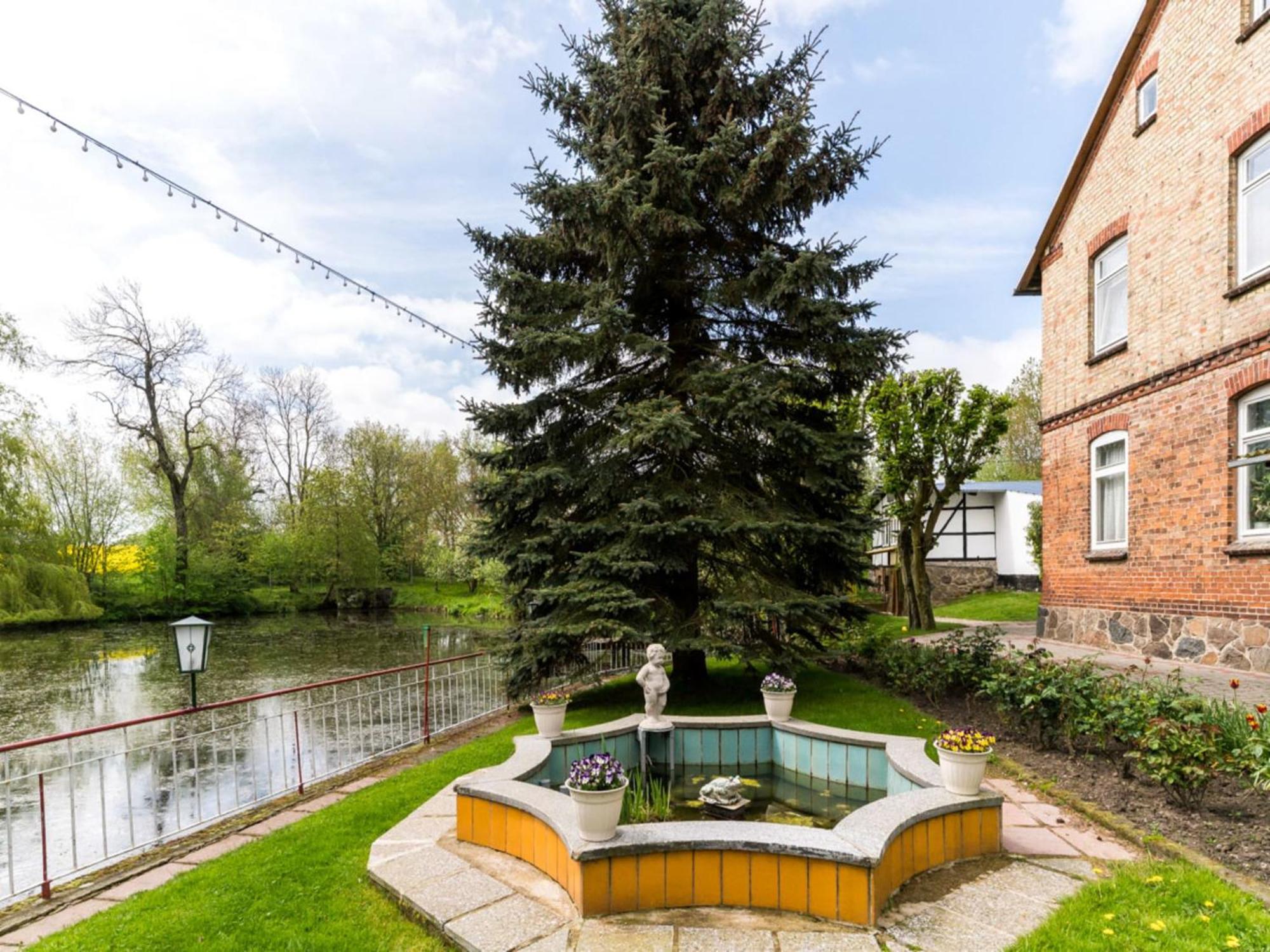 Lake View Apartment In Klein Pravtshagen With Garden Bagian luar foto