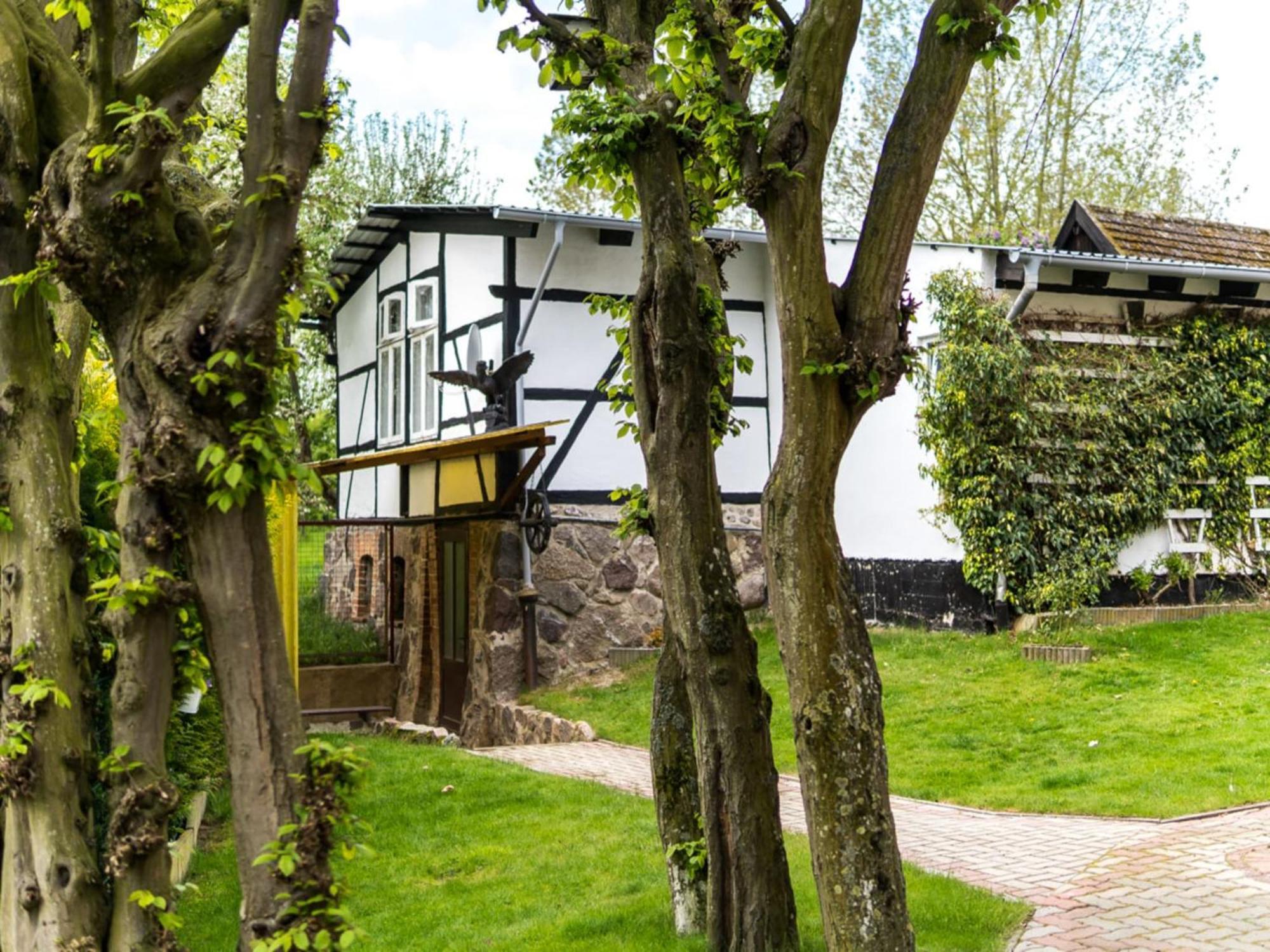 Lake View Apartment In Klein Pravtshagen With Garden Bagian luar foto